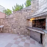 Beautiful In Karbuni With Wifi