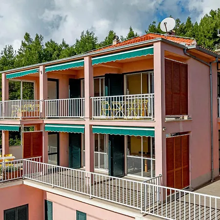 2 Bedroom Beautiful In Karbuni * Potirna