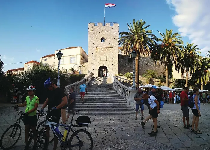 2 Bedroom Beautiful In Karbuni